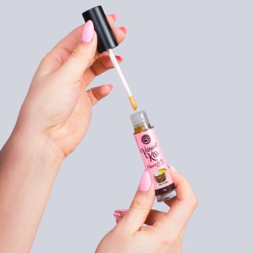 LIP GLOSS DE PIÑA COLADA VIBRANT KISS 6GR - Image 2