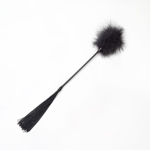 ESPANADOR DE PLUMAS E CHICOTE PRETO SECRET PLAY - Image 4